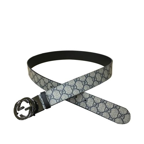 Gucci Reversible GG Supreme belt 473030